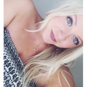 Meet your Posher, Breanna